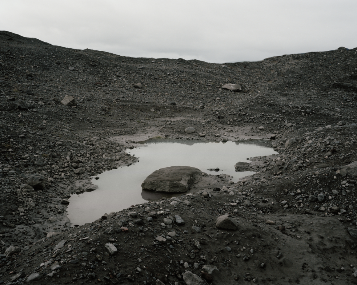 Photographie d'un paysage prise par Marc Alcock pour la série "Space Travel"